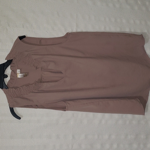 Lot of 2 Women's Large Sleeveless Top From Violet & Claire and Misia - Picture 8 of 12